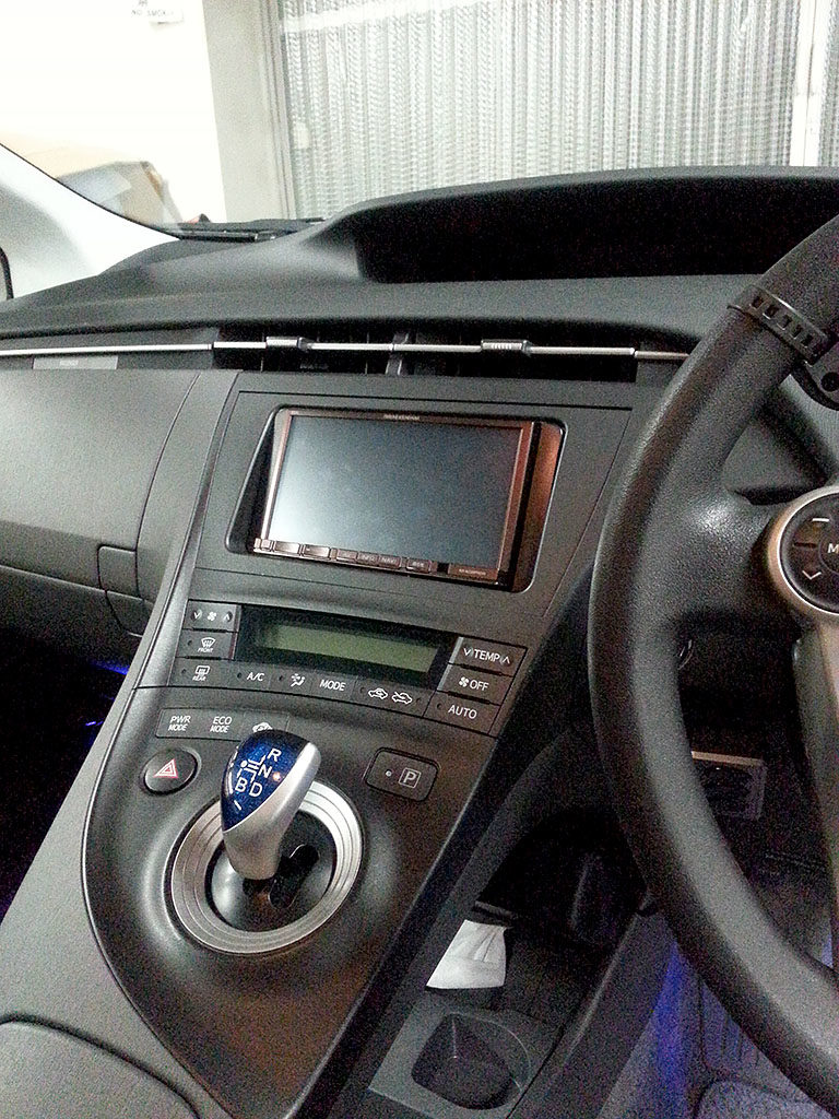 TOYOTA プリウス（J・T様）