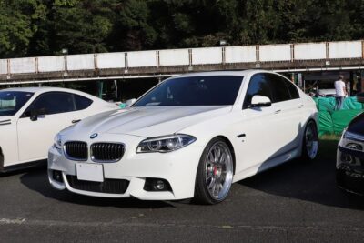 BMW 523［イングラフ］