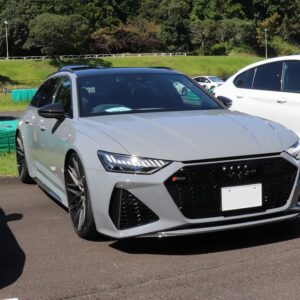 Audi RS6［AV Kansai 天王寺店］